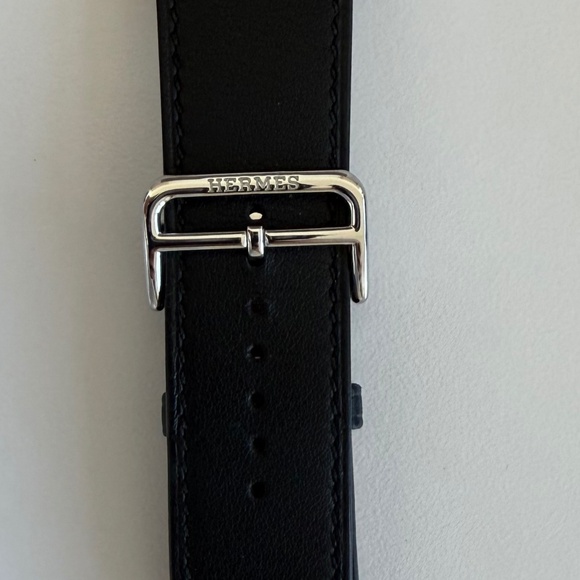 Hermes Apple Watch Series 10 - 46mm - Picture 5 of 8